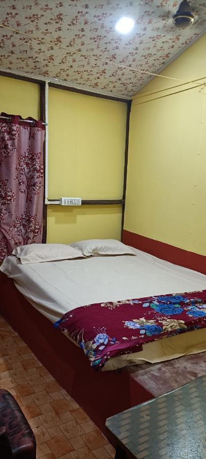 Om D S Cafe 51 & Beach Stay Gokarna  Luaran gambar