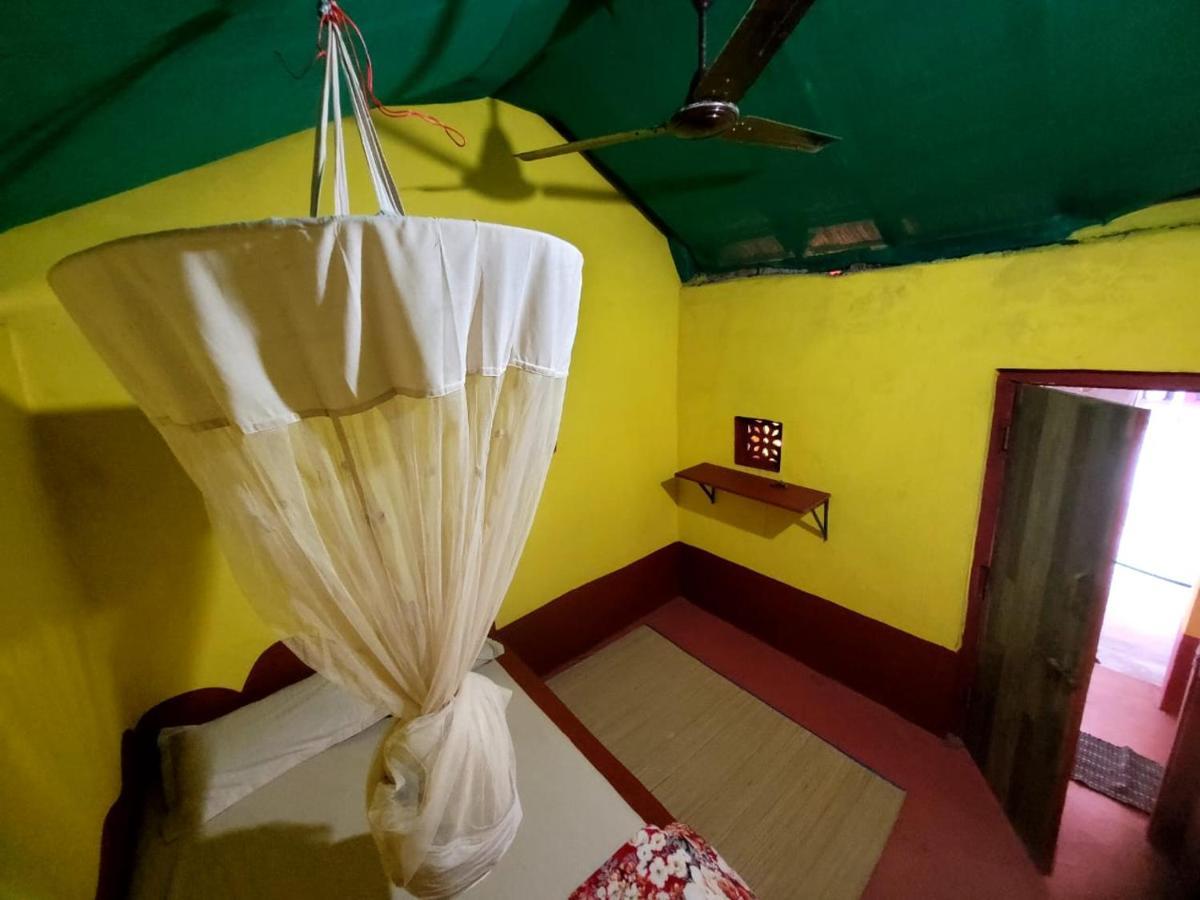 Om D S Cafe 51 & Beach Stay Gokarna  Luaran gambar